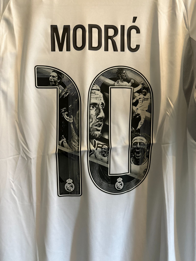 Real Madrid 25/26 Home Modric Special