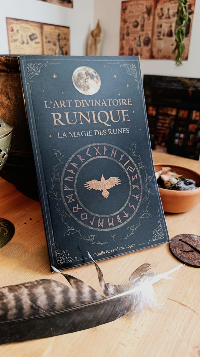 Livre - L'Art divinatoire runique 