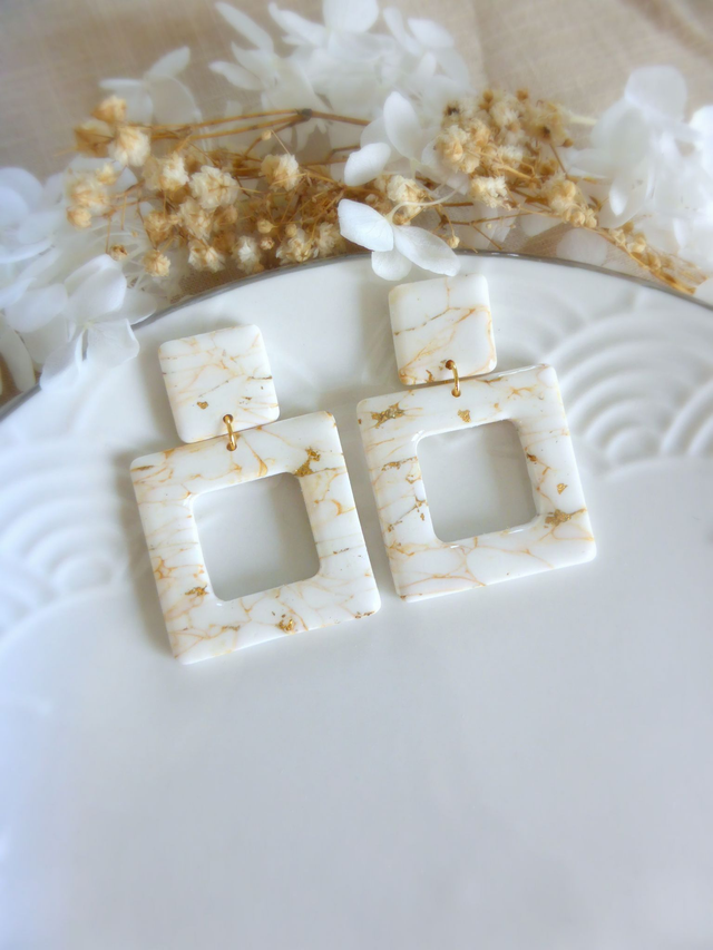Boucles d'oreilles carrées - Crème d'or
