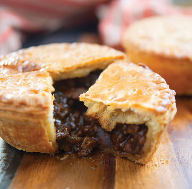 Steak &amp; Kidney Pie