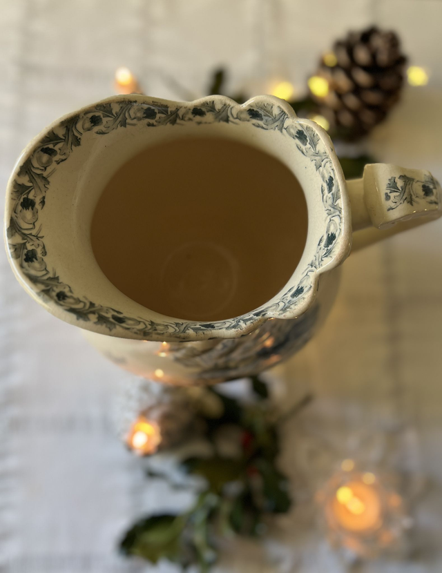 PAVOTS GRIS - Grand Broc modèle Pavots par la manufacture française de Choisy le Roi pour Emile Bourgeois - Terre de Fer