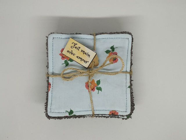 Bleu claire avec rose