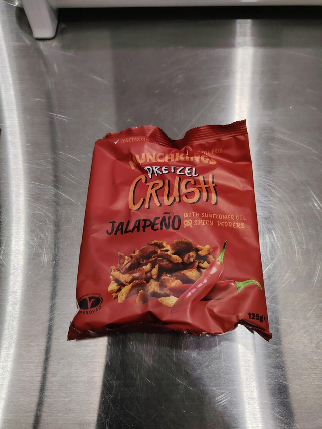 Jalapeno pretzels pieces