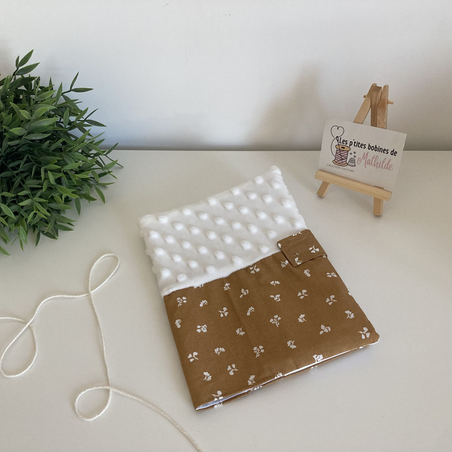 Protège carnet de santé | Ocre