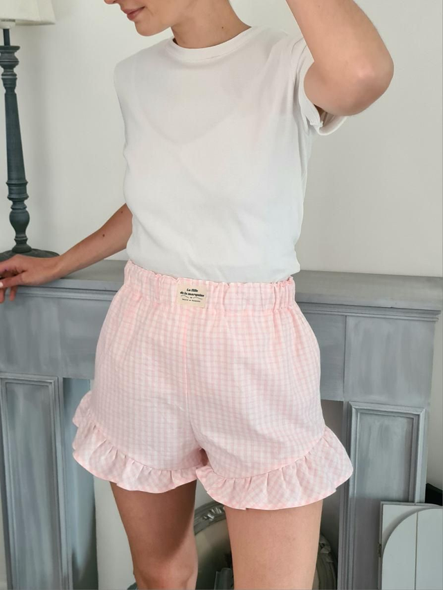 Short à volants en tissus upcyclés vichy rose 
