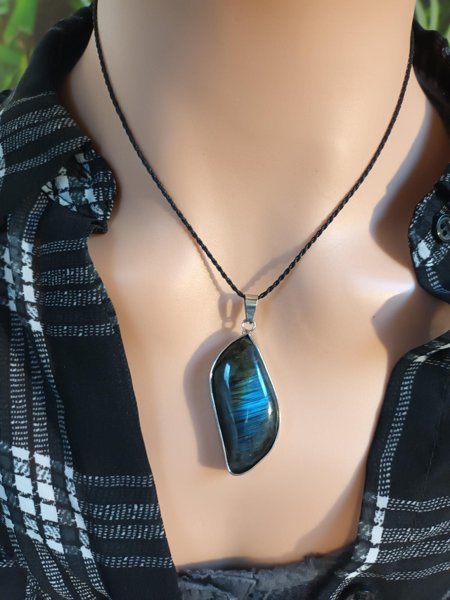 Pendentif en labradorite