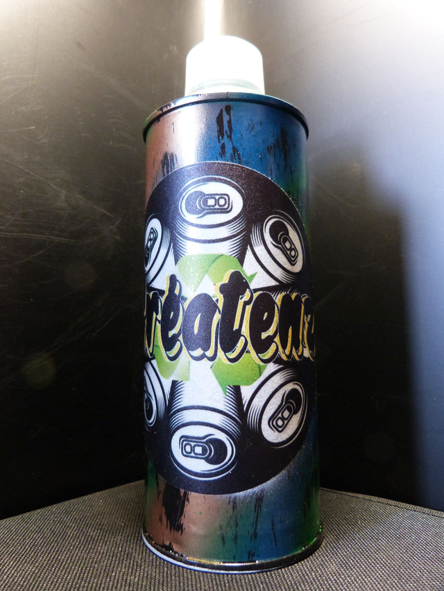 Tirelire bombe de peinture 3