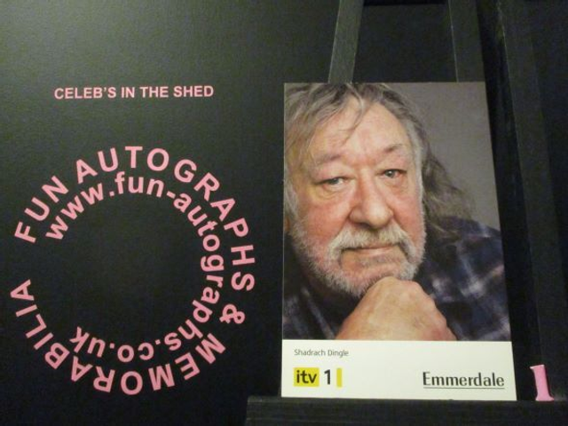 Andy Devine (Shadrick Dingle) Original Emmerdale Yellow &amp; Black Itv1 Logo Cast Card (1)