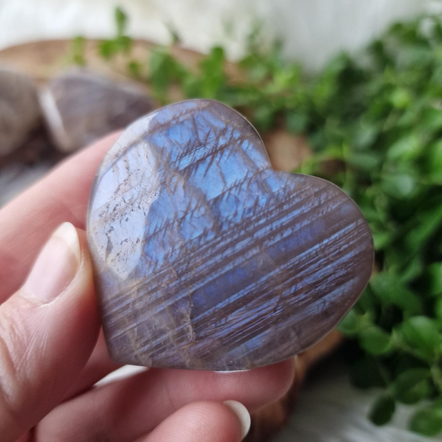 Moonstone heart 