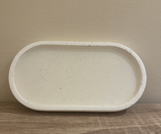 SMALL OVAL TRAY4