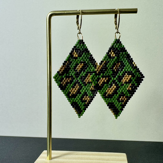 Boucles d’oreilles Léopard – Vert, noir &amp; doré