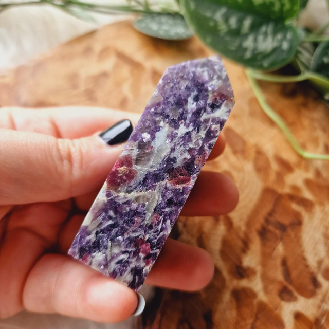 Unicorn stone Point - 110g
