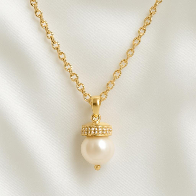 DIAMOND PEARL NECKLACE