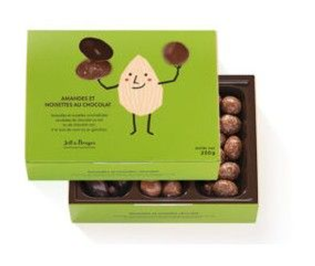 Amandes et noisettes au chocolat