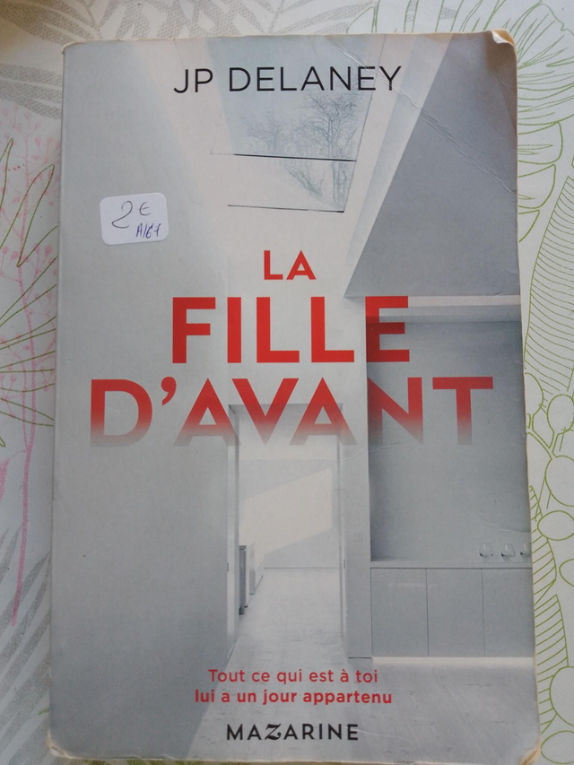 La fille d'avant, JP Delaney