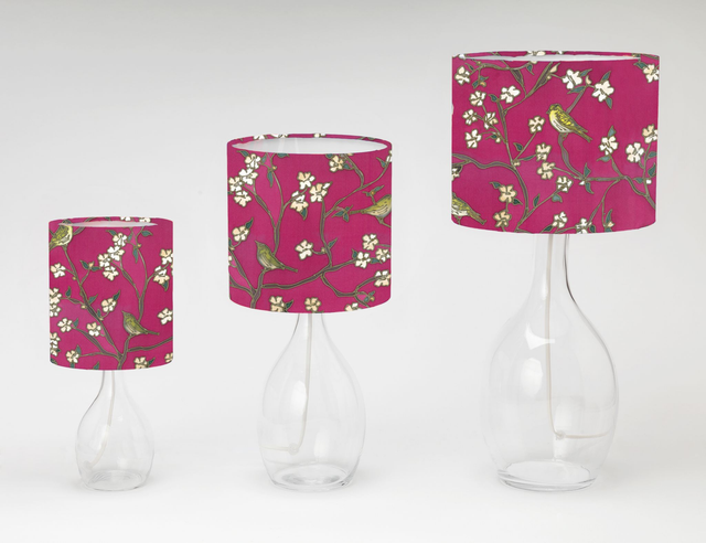 Listen in the garden print table shades
