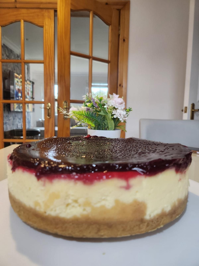Cheese Cake – 8 Servings