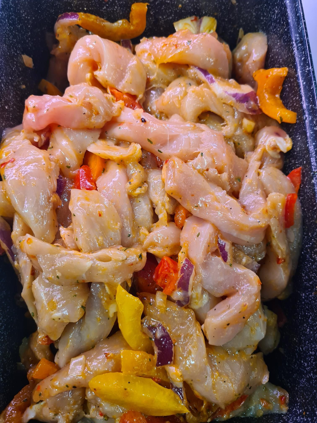 Lemon, Ginger &amp; Chilli Chicken Stir-fry