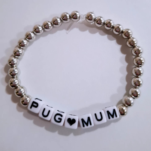 Pug mum silver tone beaded bracelet 