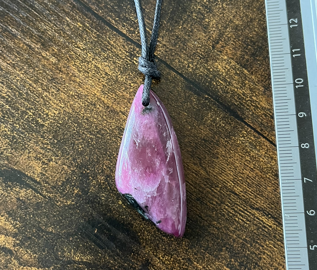 Pendentif en Rubis-Zoisite