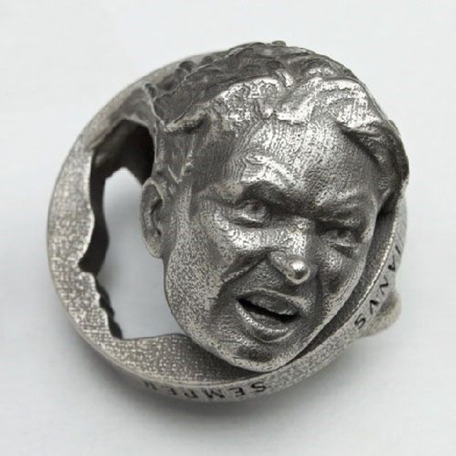 2011 Medal IANVS SEMPER VNDIQVE MMXI by Jennifer Hoes