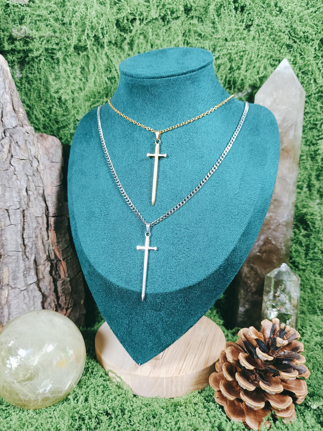 COLLIER - LOVE&#039;S SWORD