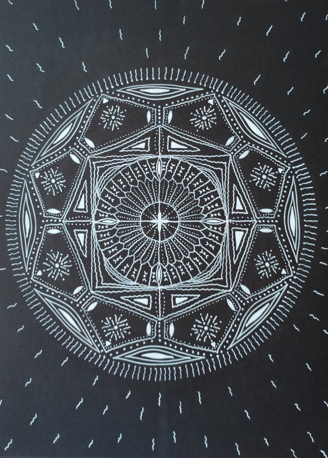 Grand mandala fond noir 1