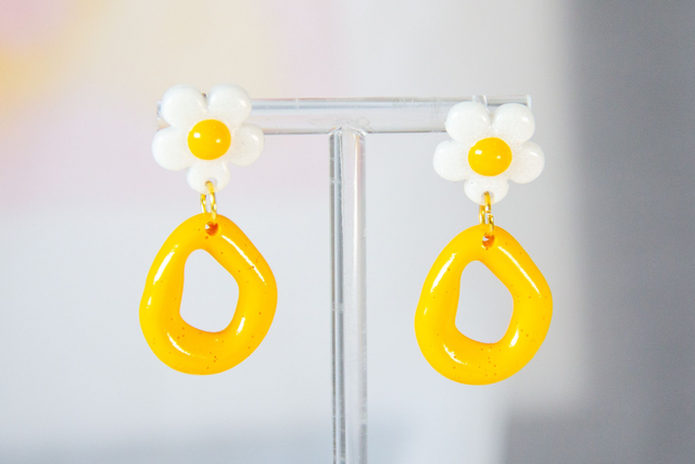 Geometric Flower Daisy Summer Earrings Yellow