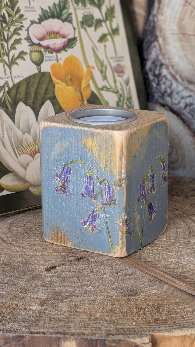 Bluebells - Tealight Holder Reclaimed Wood