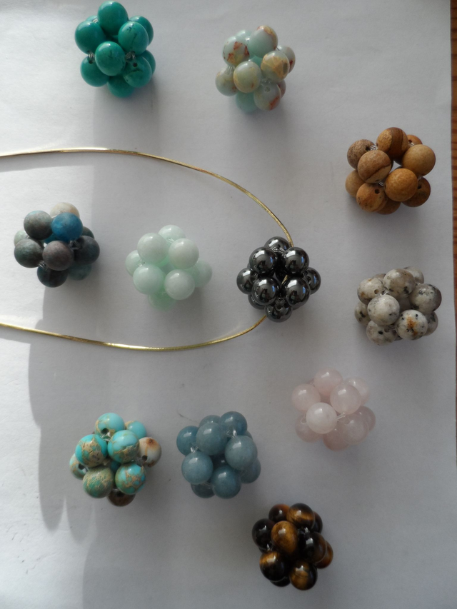 Pendentifs Boules en Pierres - Perles 8 mm