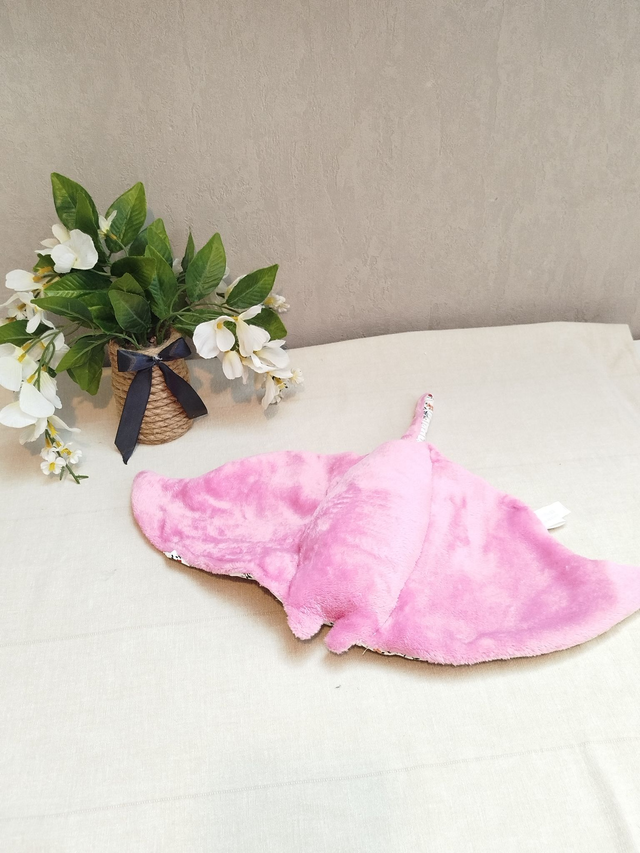 Raie manta fuchsia