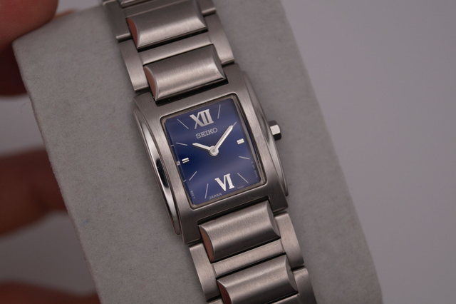 Seiko lady con bracciale in acciaio