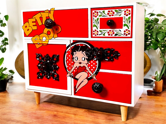 Betty Boop jewellery box