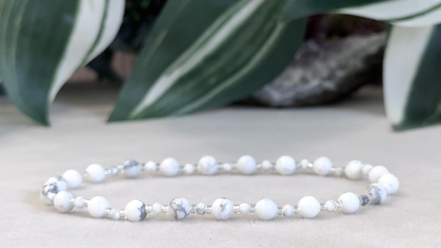 Bracelet | Howlite - Royal Intense