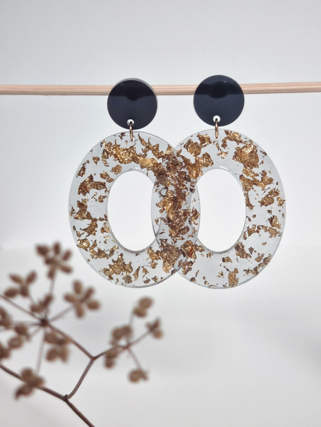 Ovale : Noir feuilles dorées