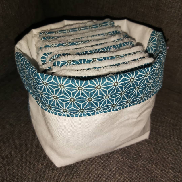 Lingettes et panière