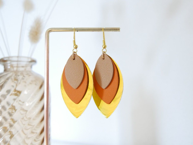 SOA jaune verni / taupe