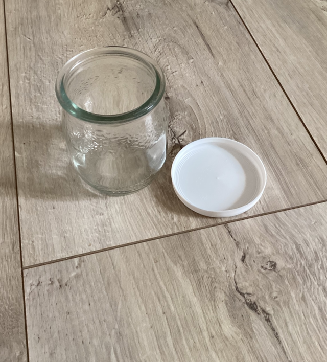 Pots “ yaourts du Climont “ vendu unité 