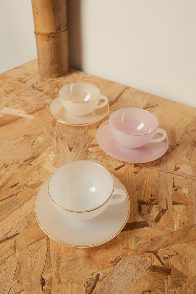 Lot de 3 tasses et soucoupes Arcopal pastels ✨
