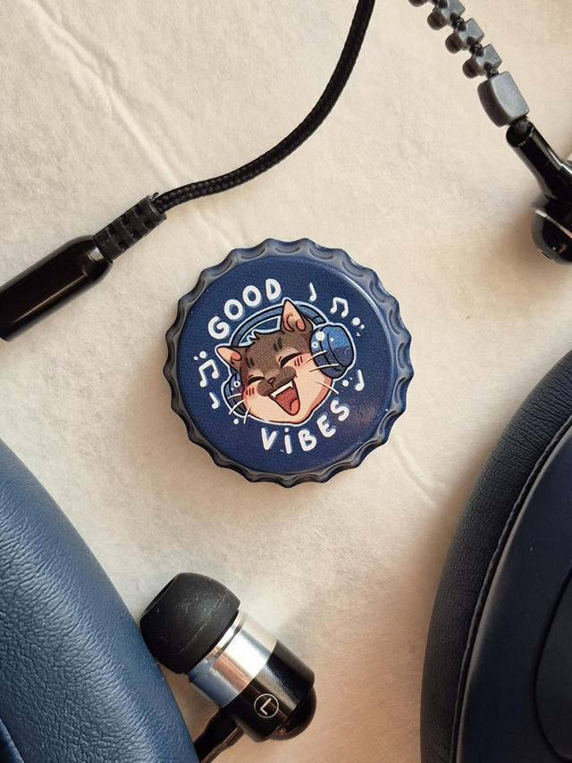 Good vibes bottlecap pin