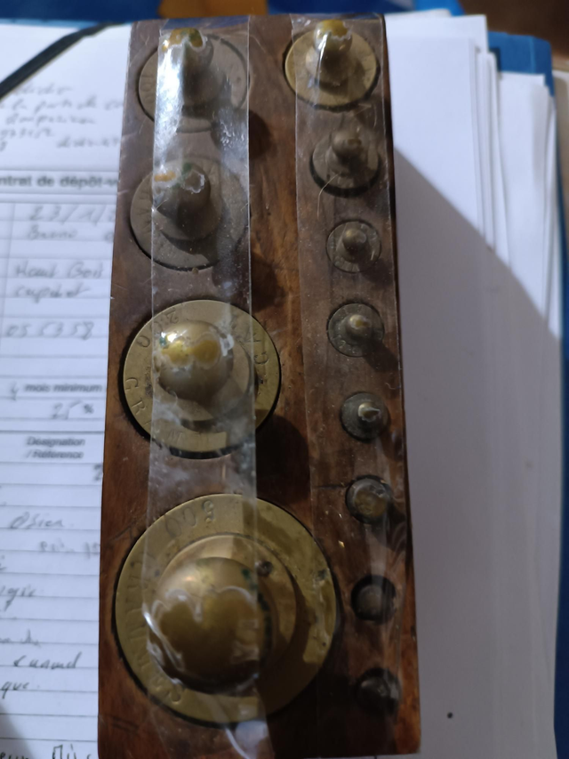 Boite de poids complet 