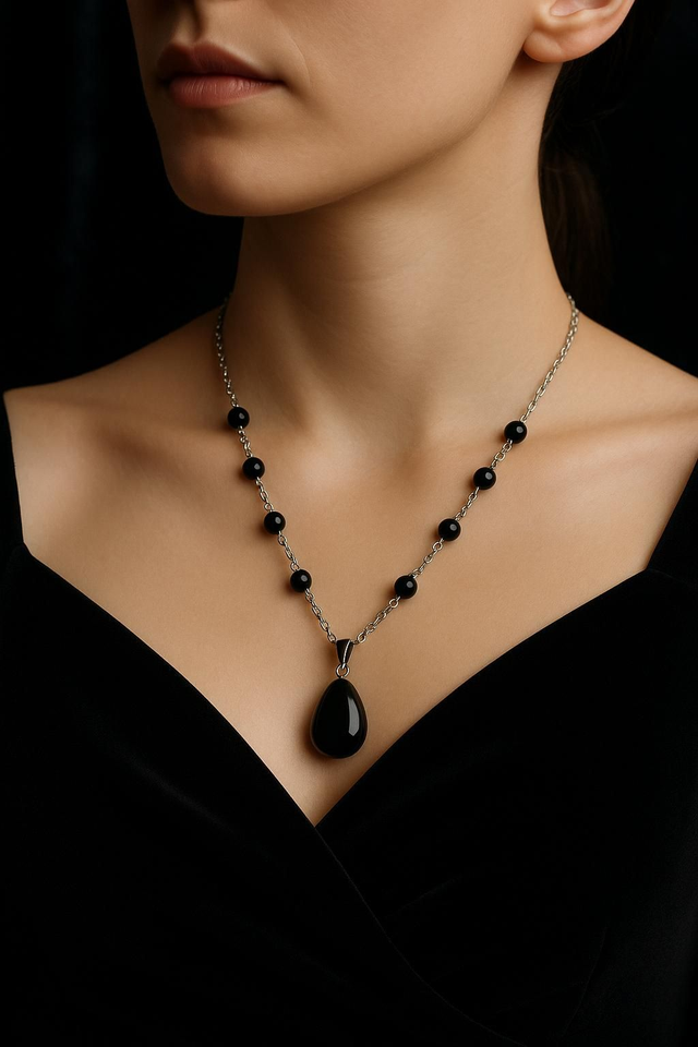 Collier Onyx ~Force &amp; Protection