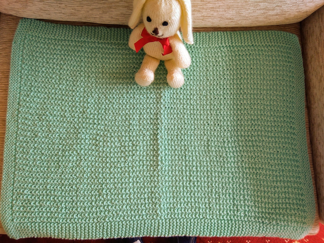 Green Baby Blanket Sand Stitch