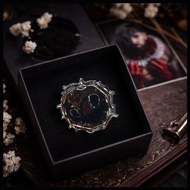 Broche "AD VITAM"- création unique à partir d'une photographie