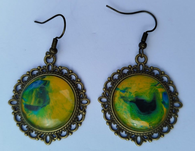 Boucles d'oreilles peintes