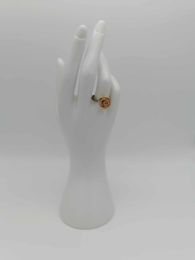 Bague en porcelaine froide Petite rose