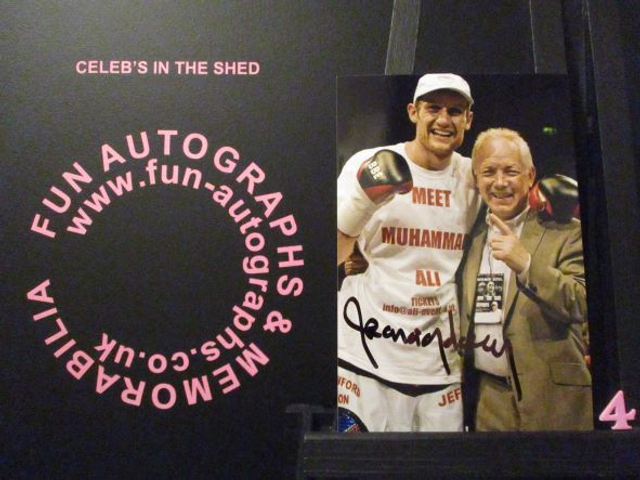 Frank Maloney Authentic Autographed 6x4 Photograph (4)