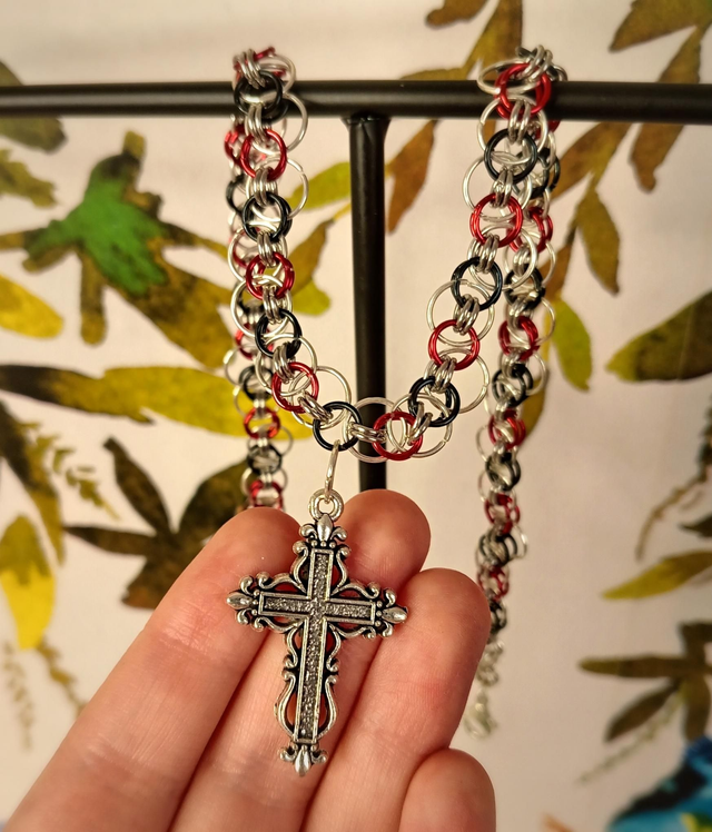 Red and black chainmail cross choker necklace