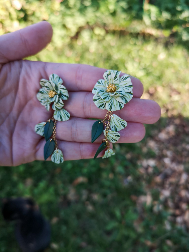 Collection Florale Fougère des Bois- Boucles d'oreilles Jasmine