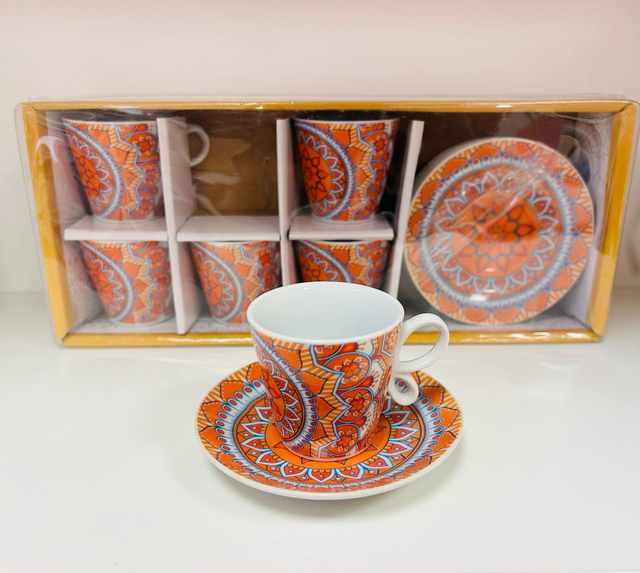 Set tazzine con piattino Maiolica